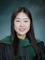 Headshot of Esther Ewing